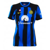 Camisa de time de futebol Inter Milan Lautaro Martinez #10 Replicas 1º Equipamento Feminina 2023-24 Manga Curta